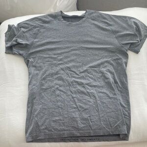 lululemon athletica Men's Heather Gray Crew Tee
